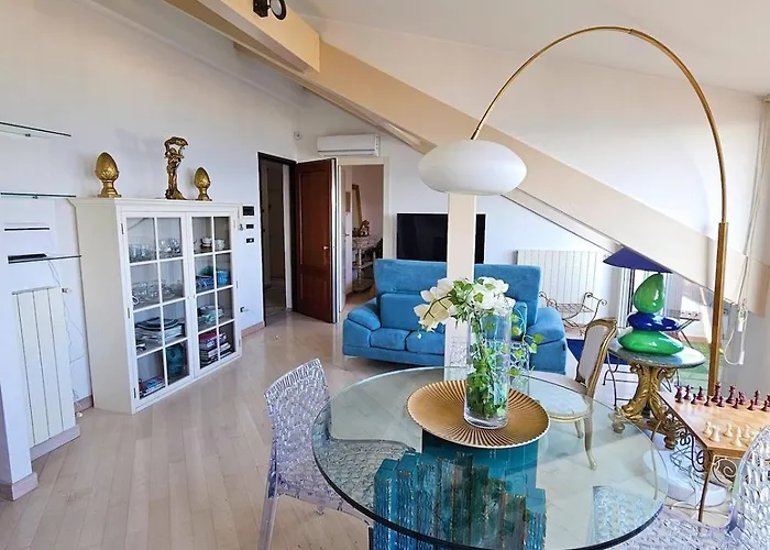 Dolce Vita, Luxury & Sea View - Front Of Casino Apartment Sanremo